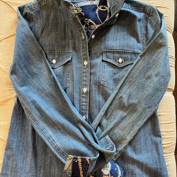 J McLaughlin Chambray Button Down - Picture 4 of 6
